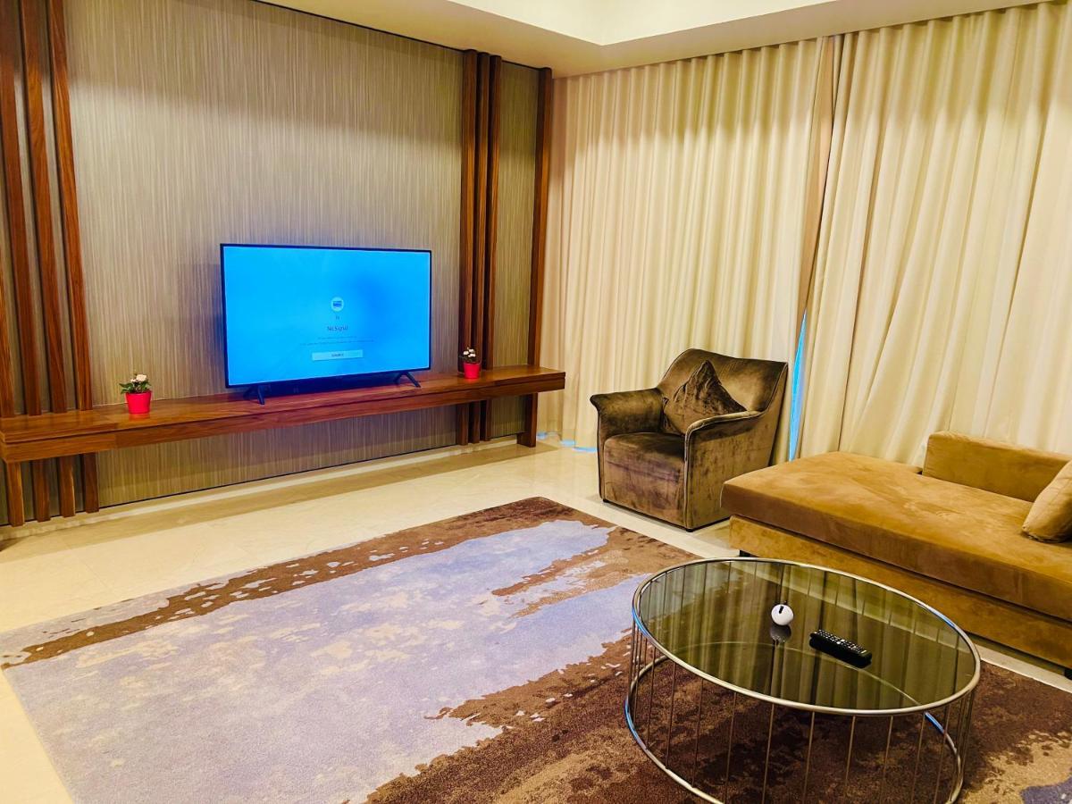 Tropicana The Residence Klcc Serviced Suites กัวลาลัมเปอร์ ภายนอก รูปภาพ